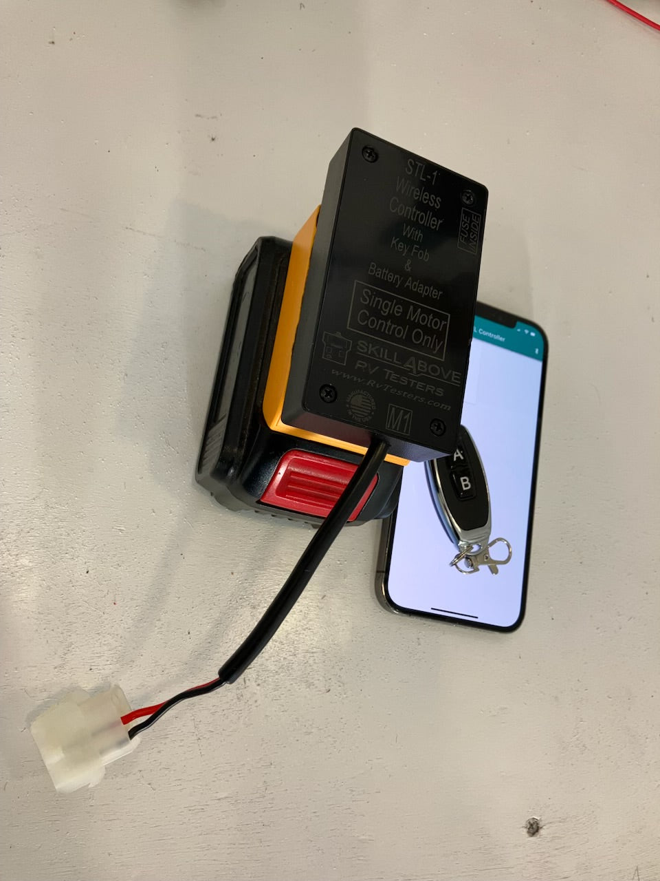 STL 1 with key fob and battery adapter