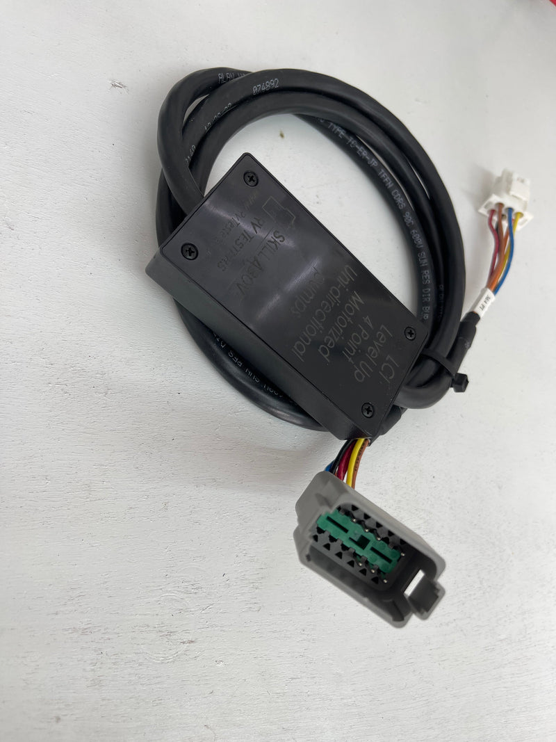 Load image into Gallery viewer, Level up motor home Rescue Tech adapter (grey plug at the hydraulic pump)
