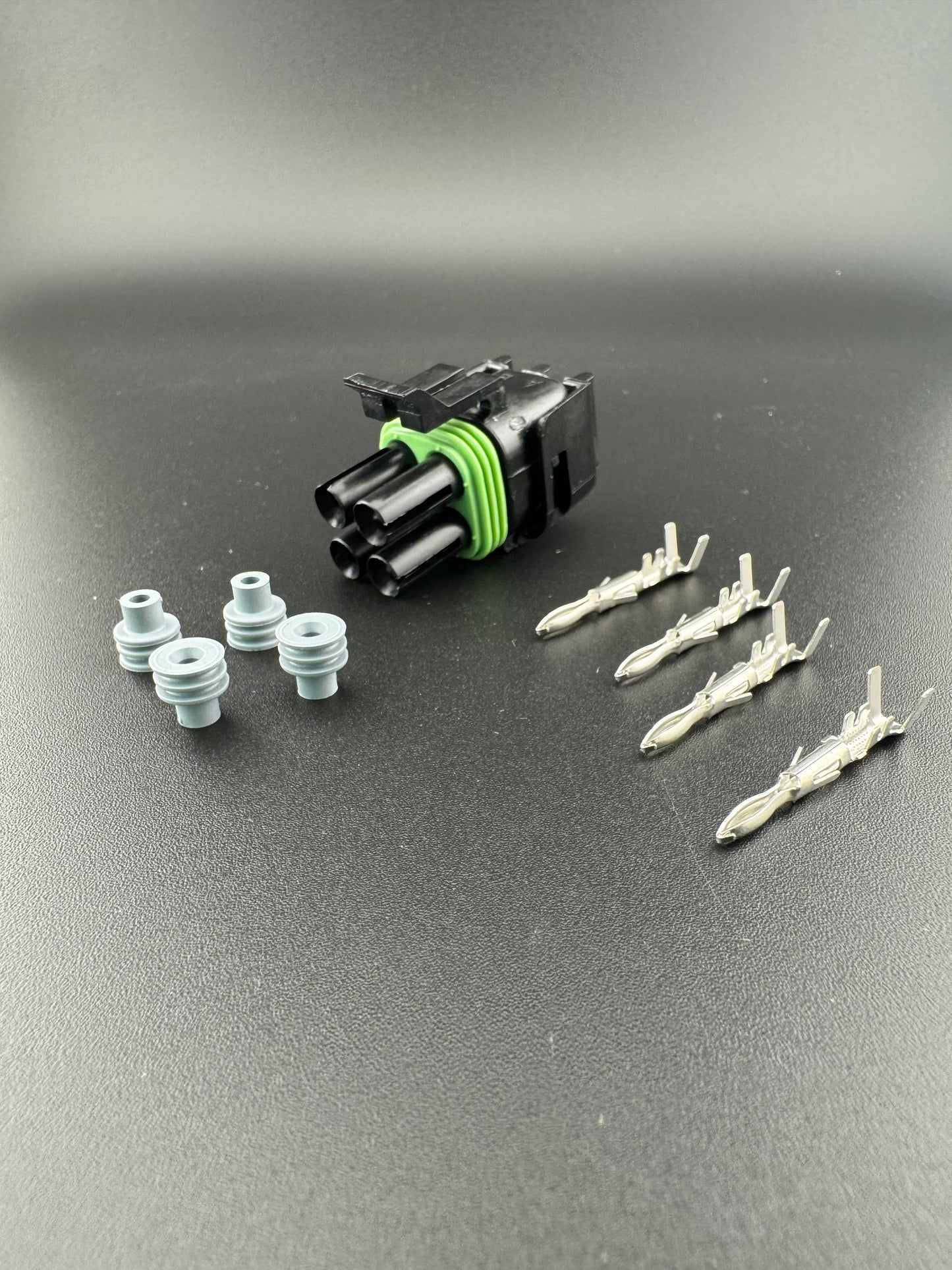 4 circuit Rv connector