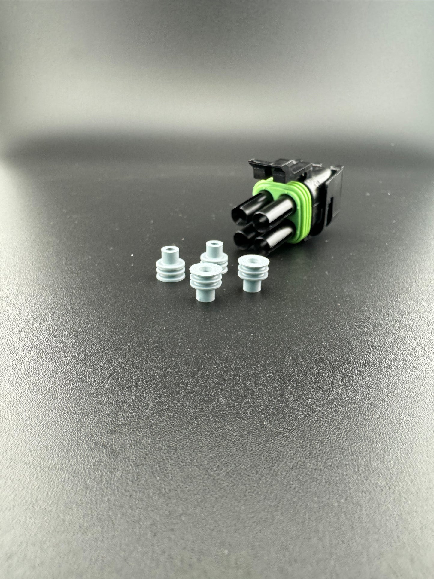 4 circuit Rv connector